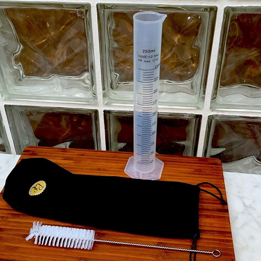 Clear Measuring Cylinder& brush Set for beer , wine or other kitchen using